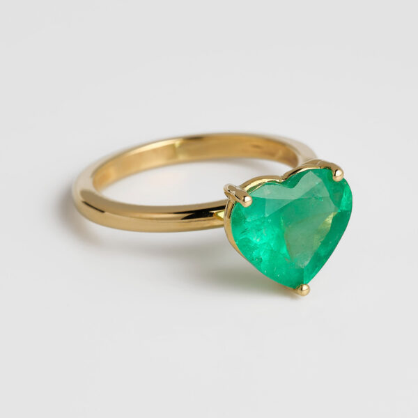 Big ring Esmeralda corazón