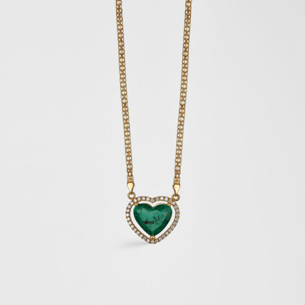 Cadena dije corazón esmeralda colombiana y halo de diamantes